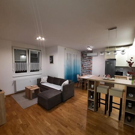 Lux Advent Apartment Subotica Eksteriør bilde