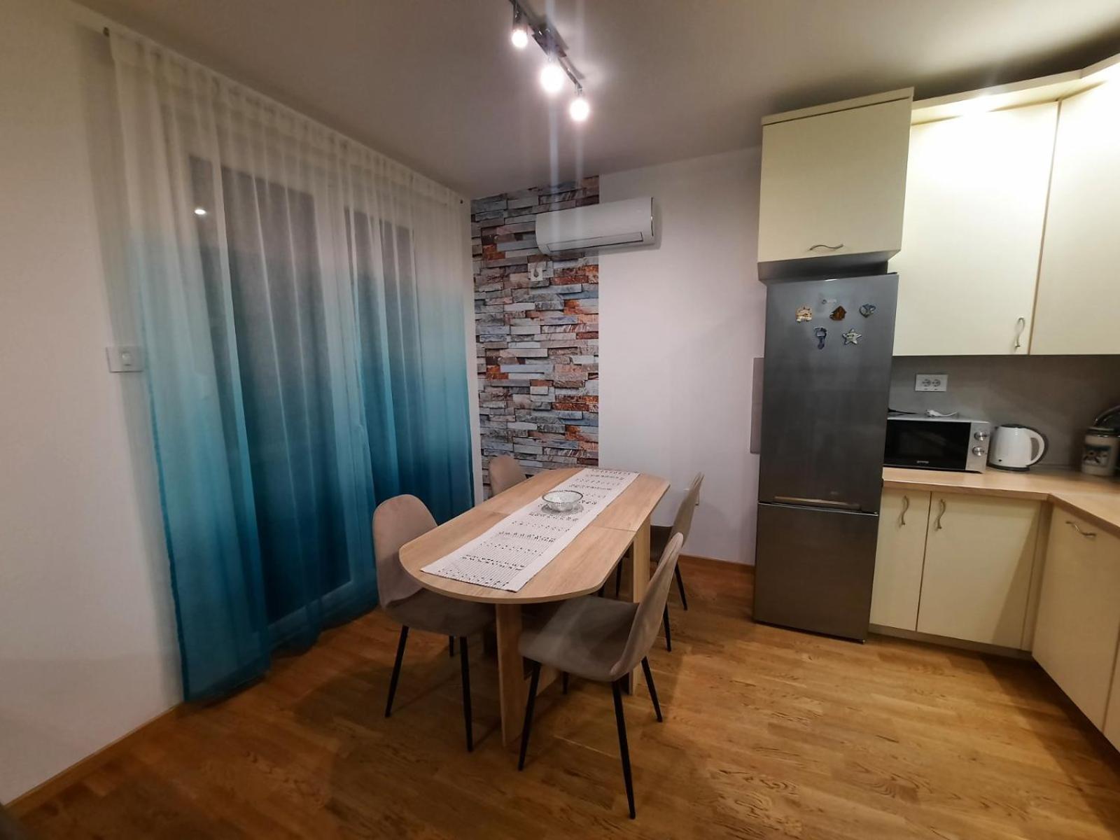 Lux Advent Apartment Subotica Eksteriør bilde